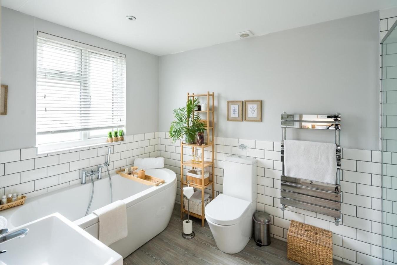 Contemporary 5 Bedroom With Garden North Finchley * London